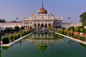 Istana di Kota Lucknow