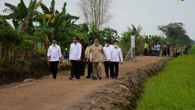 Prabowo Subianto dampingi Presiden Jokowi