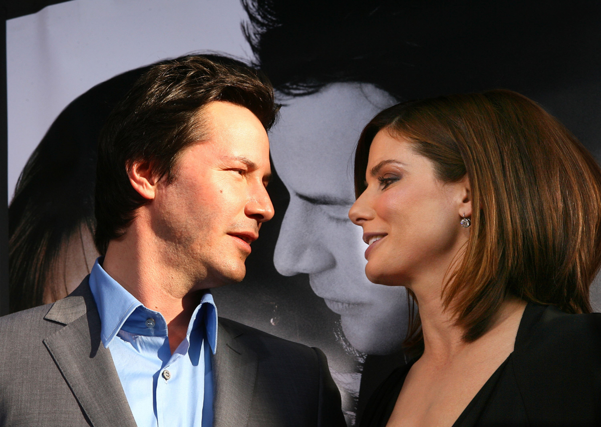 Keanu Reeves Dan Sandra Bullock Pernah Pacaran Nggak, Sih? - Minews ID