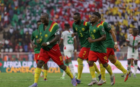 Tim Kamerun berlaga lawan Burkina Faso di Stadion Younde