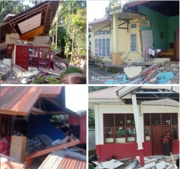 bangunan rusak akibat gempa 6,2 di Sumbar