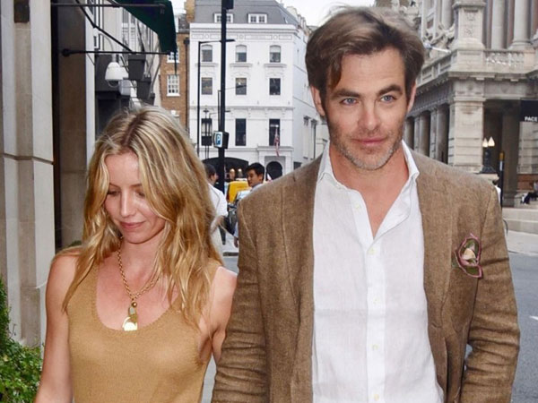 chris pine dan annabelle wallis