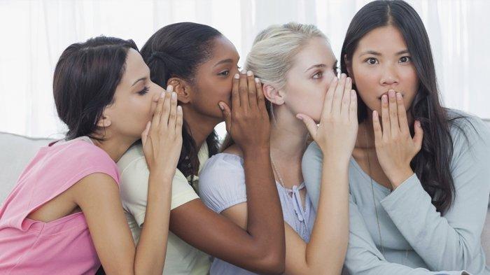 ilustrasi orang bergosip atau ghibah