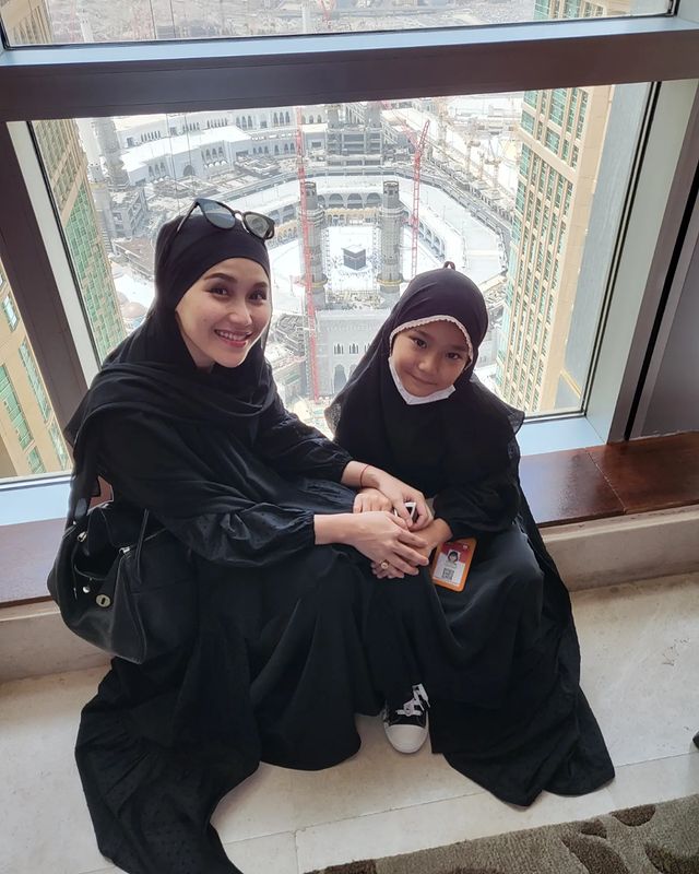 Ayu Ting Ting dan Bilqis (Instagram)