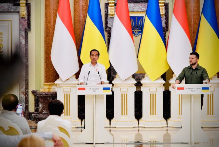 Presiden Jokowi konferensi pers bersama Volodymyr Zelenskyy