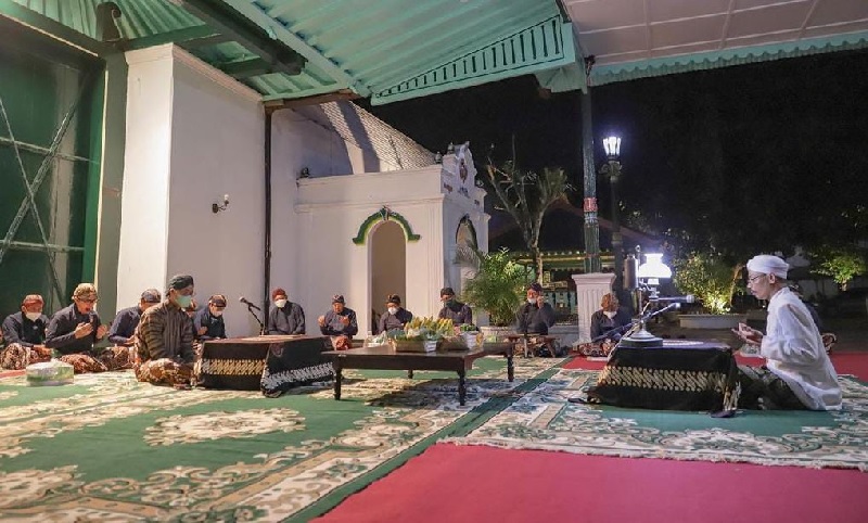 Keraton Yogya Tiadakan Tradisi Lampah Mubeng 1 Sura - Minews ID