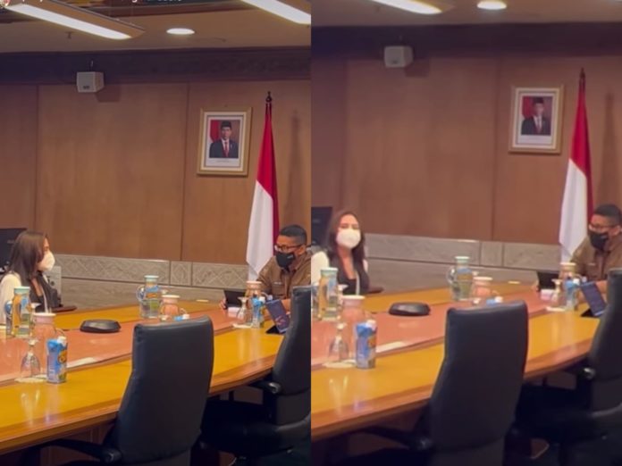 Prilly Latuconsina dan Sandiaga Uno (Instagram)