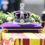 Imperial State Crown Queen Elizabeth II. (instagram.com/@historyofthemonarchies)
