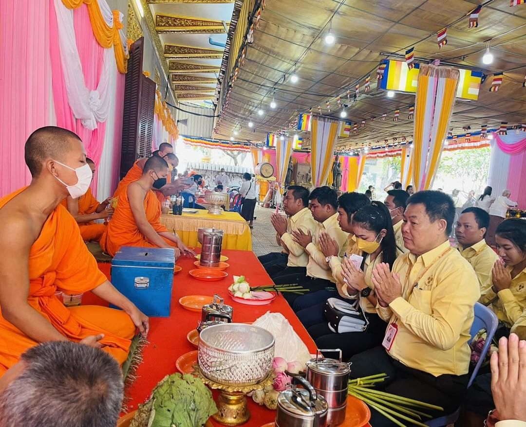 Festival keagamaan "Pchum Ben" Kamboja. (instagram.com/@cash_u_up)