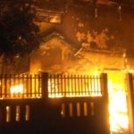 Kebakaran gudang JNE di Depok. (twitter.com/@News24Xx)