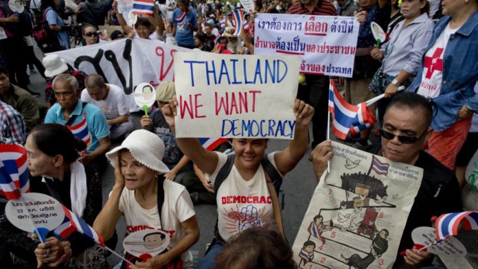 Demonstran Thailand