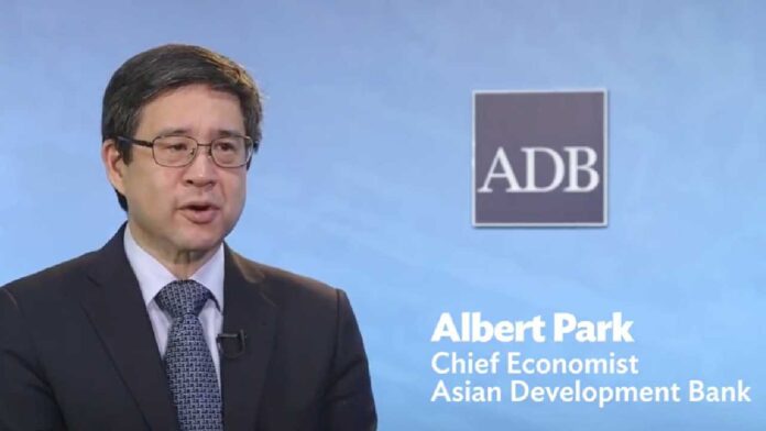 Kepala Ekonomi Asian Development Bank, Albert Park