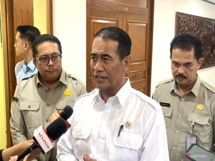 Menteri Pertanian, Andi Amran Sulaiman mbg fiskal.jpg