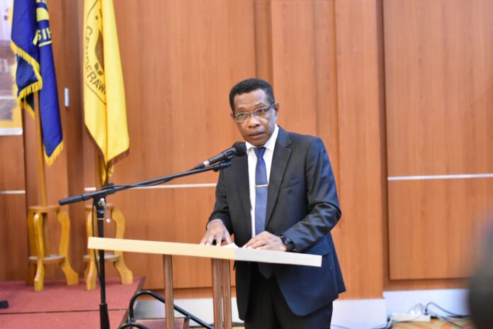 Rektor Universitas Cenderawasih, Prof. Dr. Oscar Oswald O. Wambrauw, SE, M.Sc.