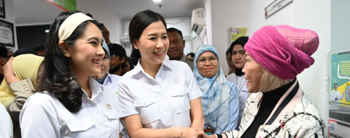 Wakil Menteri Pemberdayaan Perempuan dan Perlindungan Anak (PPPA), Veronica Tan Cek kesehatan gratis.jpeg