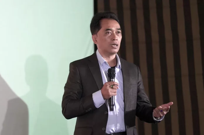 Pengamat Pasar Uang, Ibrahim Assuaibi dhe sda.jpg