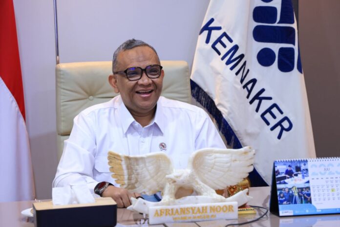 Wakil Menteri Ketenagakerjaan, Afriansyah Noor phk