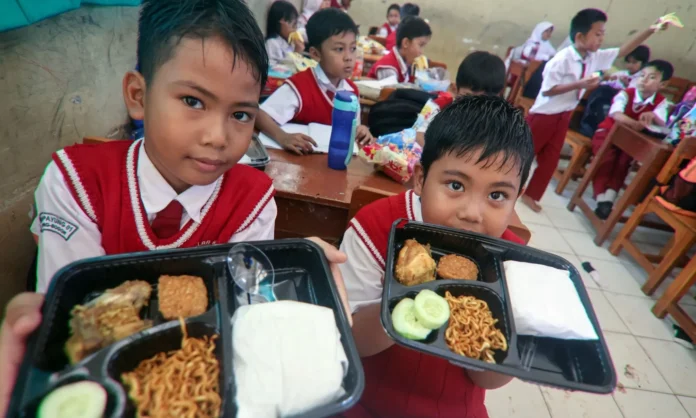Mengawal Komitmen Pemerintah Hadirkan Layanan MBG yang Lebih Baik