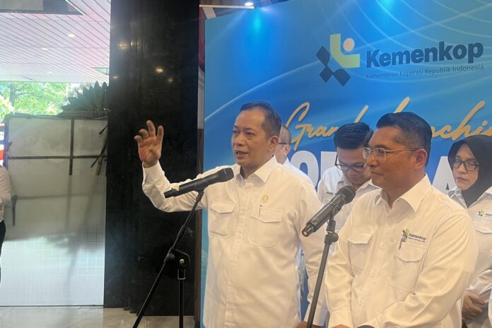 peresmian Command Center oleh Menteri Koperasi, Ferry Juliantono