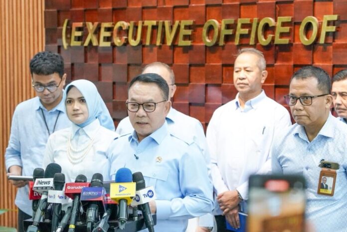 Kepala Staf Presiden (KSP), Dudung Abdurachman hormati aspirasi mahasiswa demo