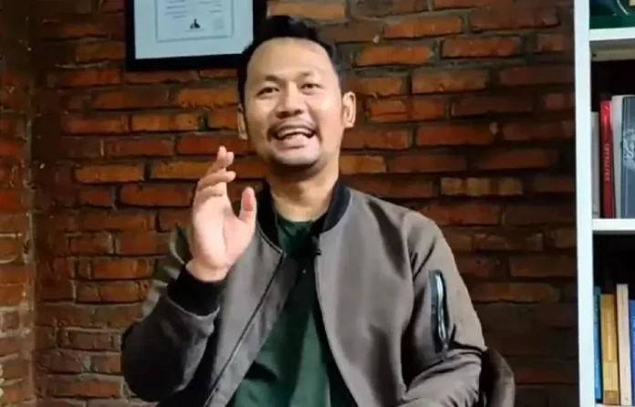 Pengamat intelijen dan keamanan siber, Ridlwan Habib.jpg