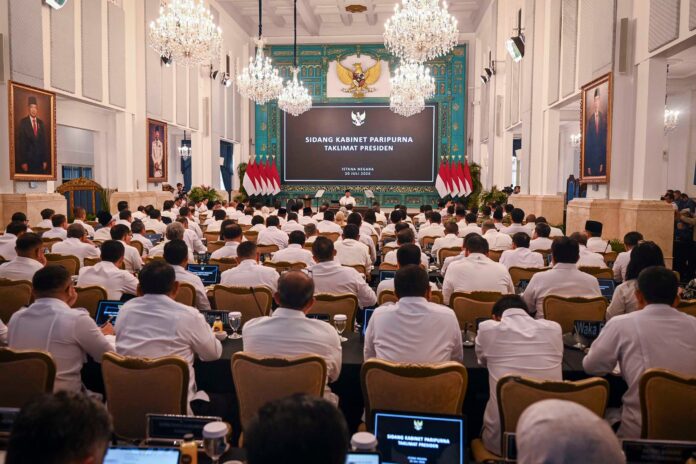 Taklimat Presiden Prabowo di Sidang Kabinet Paripurna di Istana Negara, Jakarta 2