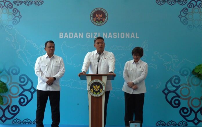 Kepala BGN, Sudaryono menutup dapur sppg mbg makan bergizi gratis