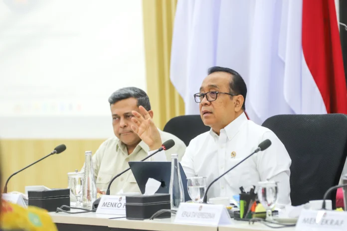 Menteri Koordinator Bidang Pembangunan Manusia dan Kebudayaan (Menko PMK), Pratikno sertifikasi halal