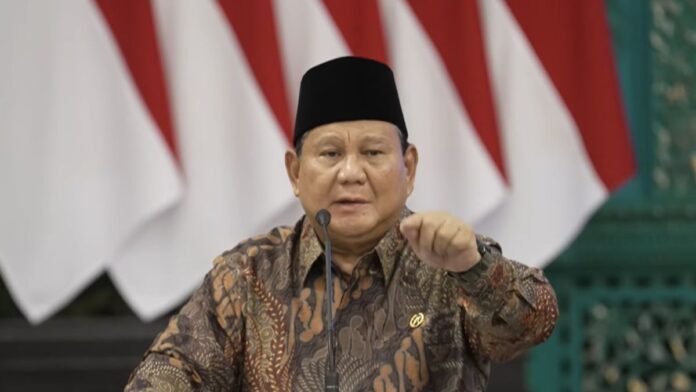 presiden-prabowo-subianto-saat-menghadiri-sidang-kabinet-paripurna-di-istana-negara-jakarta-senin-20102025-youtubesekretariat--1760954364407_169 (1)